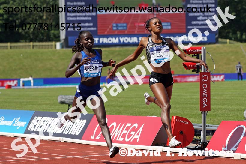 Vivian Cheruiyot outsprints Mercy Cherono (both Ken) womens 5000 metres, IAAF Diamond League, Birmingham. Photo: David T. Hewitson/Sports for All Pics